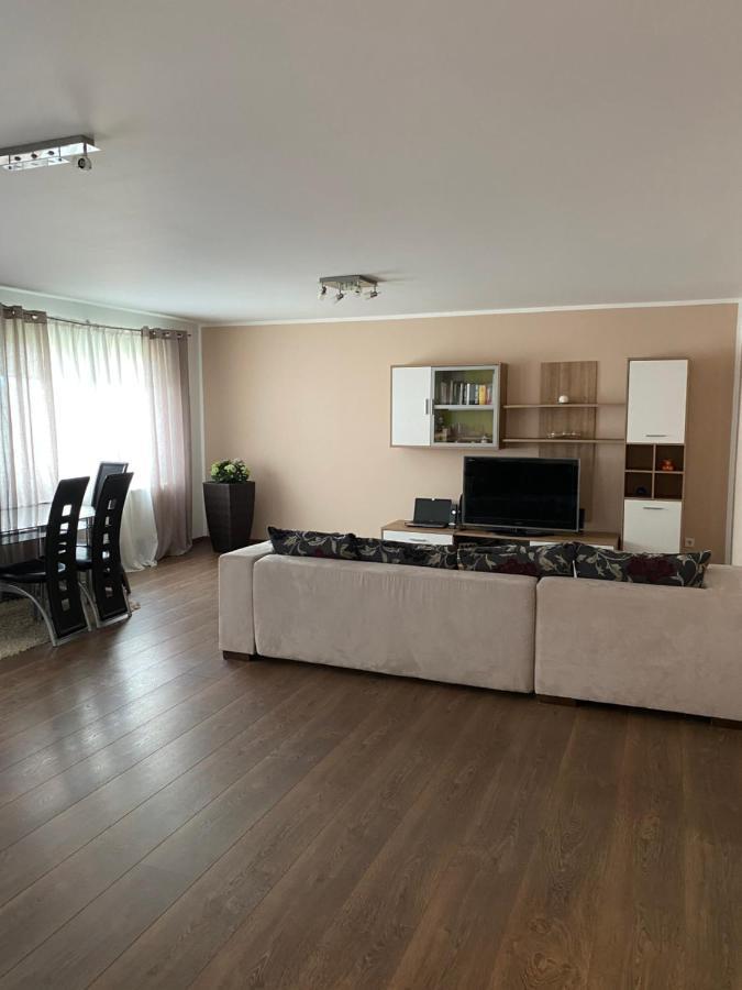 Julias Ferienwohnung Wetzlar Esterno foto
